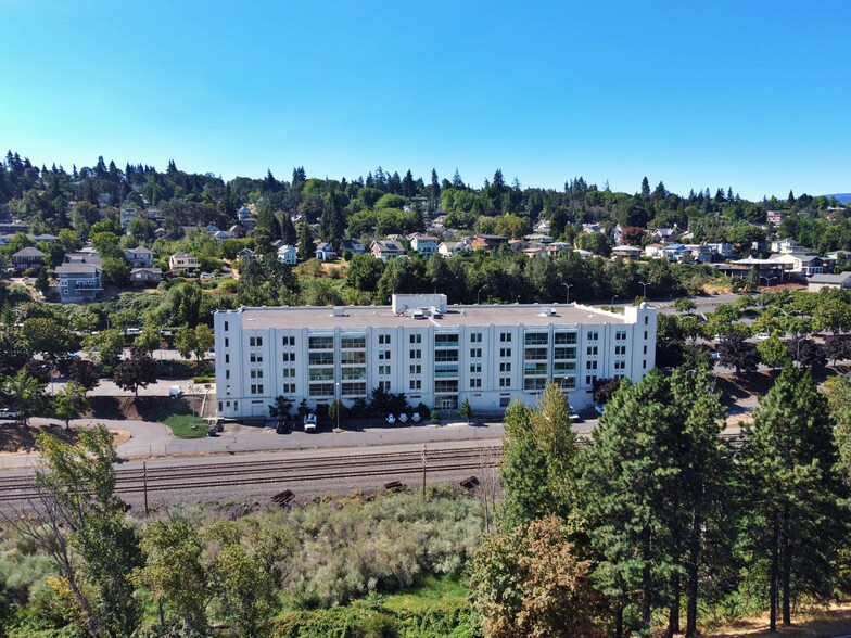 902 Wasco St, Hood River, OR en alquiler - Foto del edificio - Imagen 2 de 13