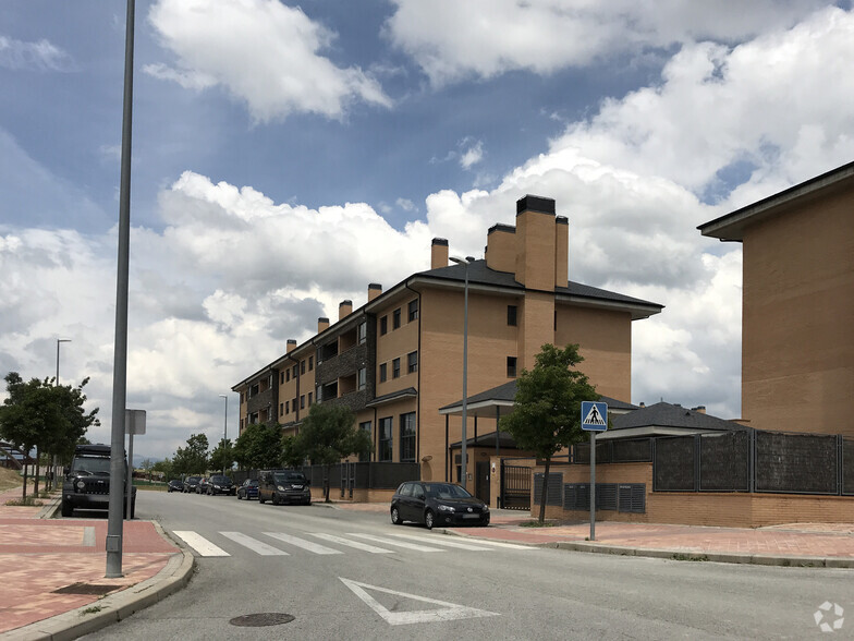 Avenida de Severo Ochoa, 9, Colmenar Viejo, Madrid en alquiler - Foto principal - Imagen 1 de 4