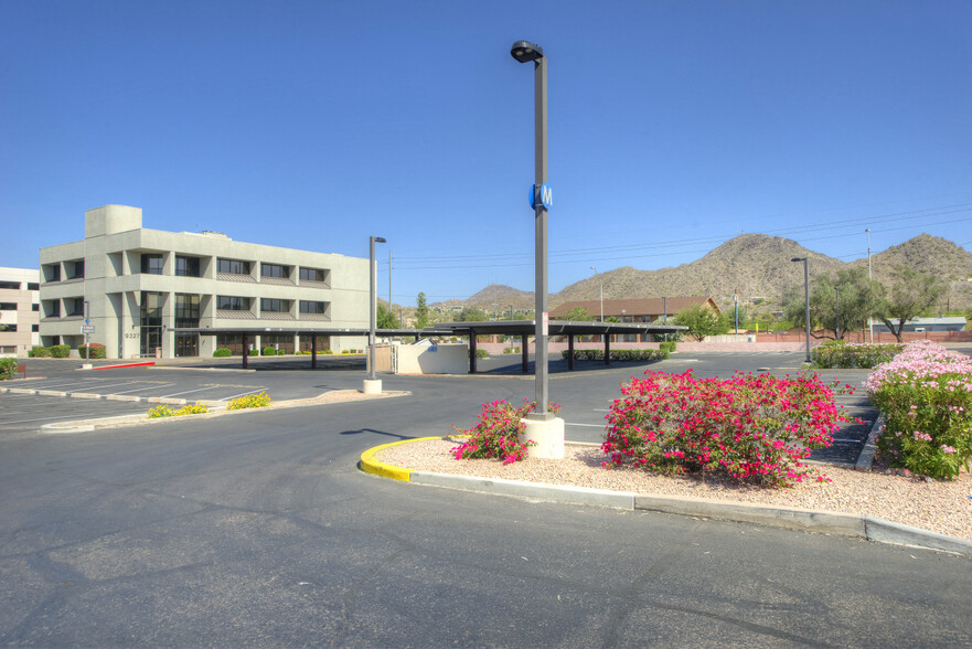 9327 N 3rd St, Phoenix, AZ en alquiler - Foto del edificio - Imagen 2 de 9