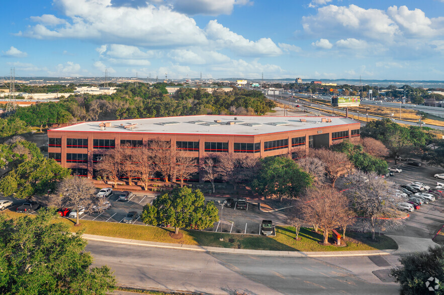 11550 W IH-10, San Antonio, TX en alquiler - Foto del edificio - Imagen 1 de 31