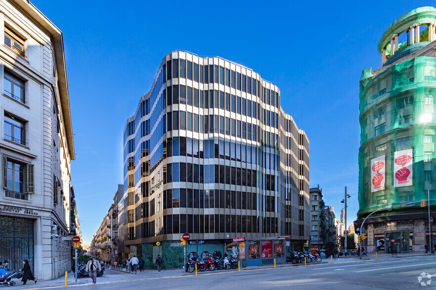 Vía Laietana, 20, Barcelona, Barcelona en alquiler - Foto del edificio - Imagen 2 de 5