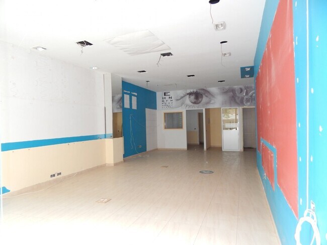 Más detalles de Local en alquiler