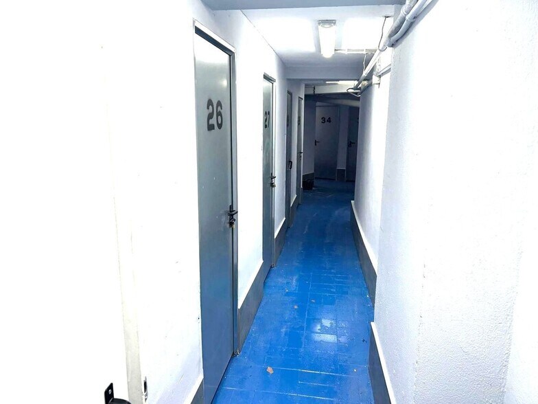 Calle San Juan de la Cruz, 2, Laguna de Duero, Valladolid en venta - Foto del edificio - Imagen 2 de 31