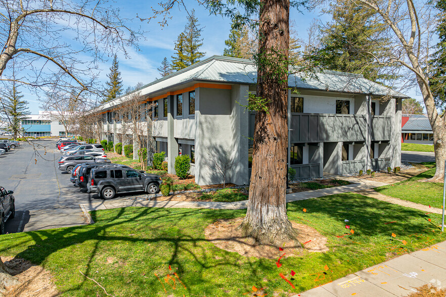 1540 River Park Dr, Sacramento, CA en alquiler - Foto principal - Imagen 1 de 10