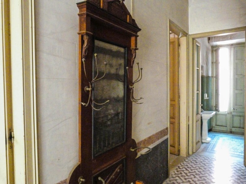 Edificio residencial en Sant Feliu de Guíxols, Gerona en venta - Foto del interior - Imagen 2 de 31