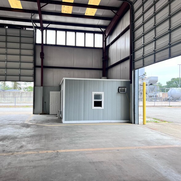 231 Highway 96, Broussard, LA en alquiler - Foto del interior - Imagen 3 de 17