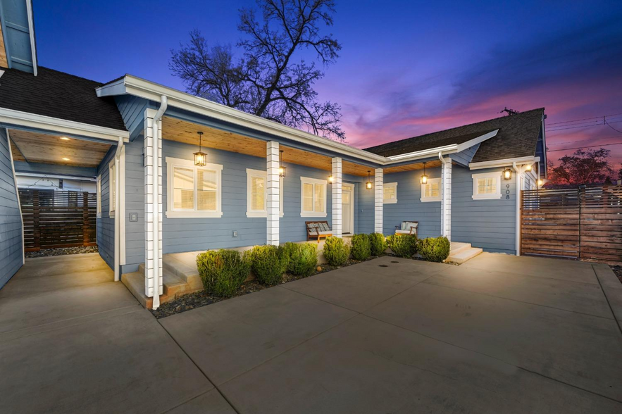 908 Bidwell St, Folsom, CA en venta - Foto del edificio - Imagen 3 de 36