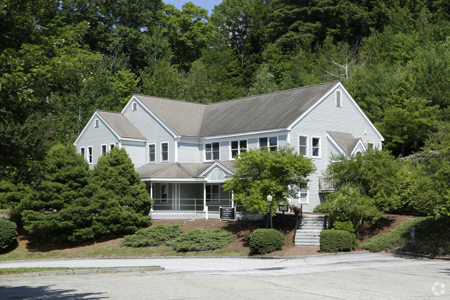 401 Gilford Ave, Gilford, NH en venta - Foto principal - Imagen 1 de 116