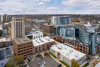 107 W Michigan Ave, Kalamazoo, MI - VISTA AÉREA  vista de mapa