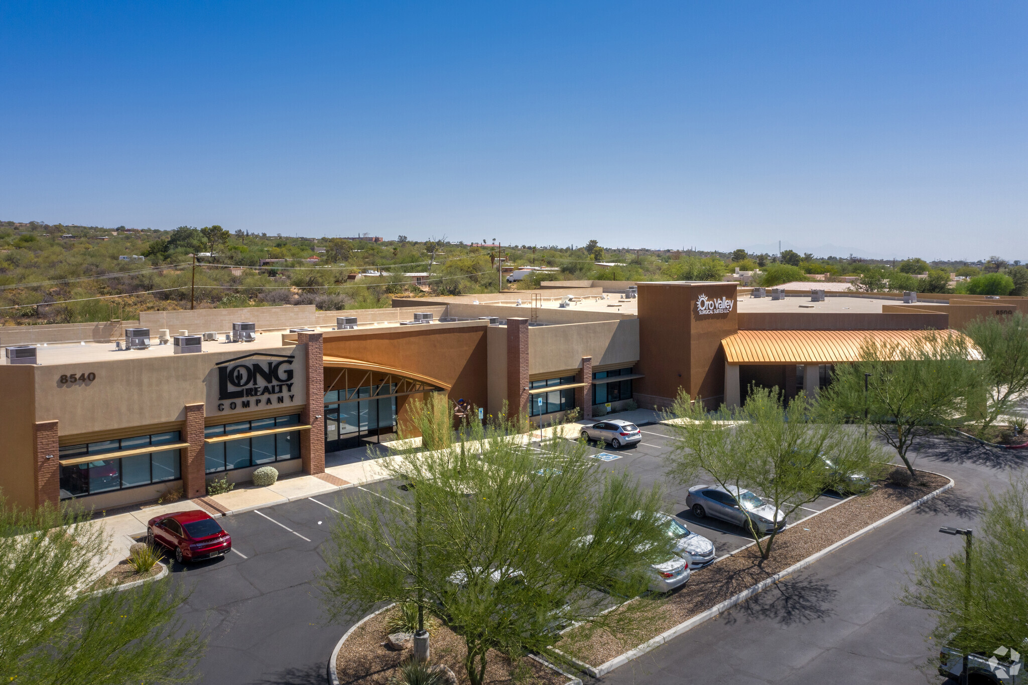 8500 N Oracle Rd, Tucson, AZ en alquiler Foto del edificio- Imagen 1 de 5