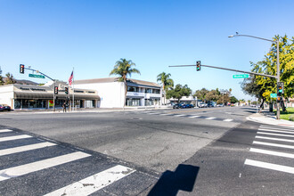 2860 E Thousand Oaks Blvd, Thousand Oaks, CA en alquiler Foto del edificio- Imagen 2 de 29