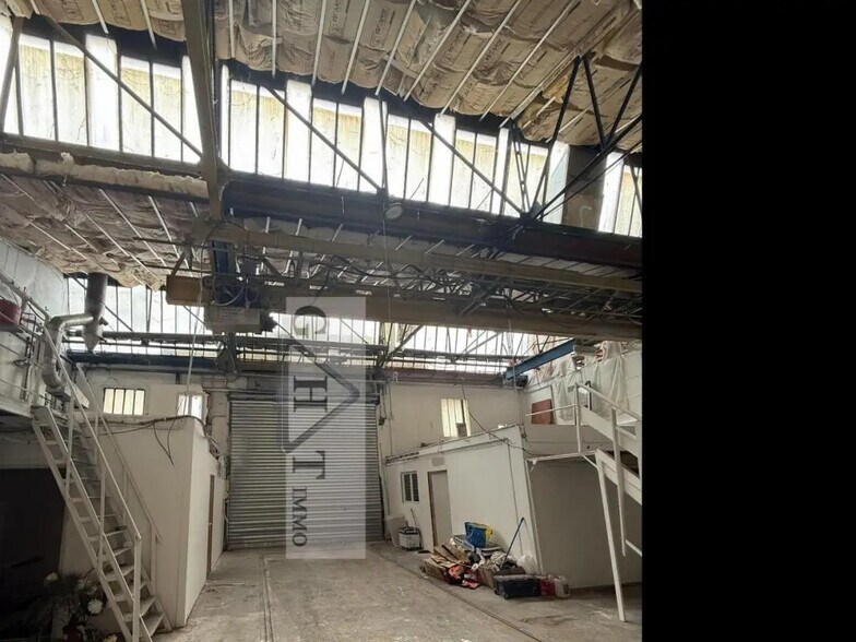 Nave en Montreuil en venta - Foto del interior - Imagen 2 de 9