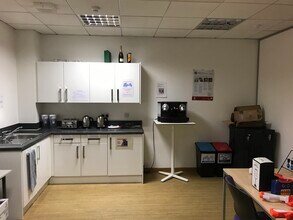 11-13 High St, Reading en alquiler Foto del edificio- Imagen 2 de 3