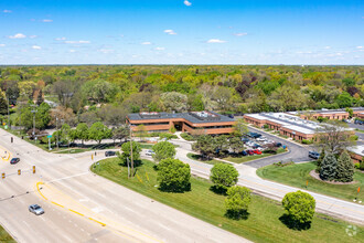 1990 E Algonquin Rd, Schaumburg, IL - VISTA AÉREA  vista de mapa