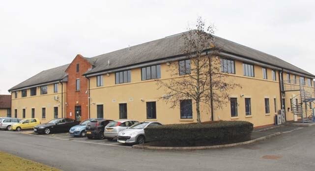 Lancaster Pl, Swindon en venta - Foto del edificio - Imagen 2 de 7