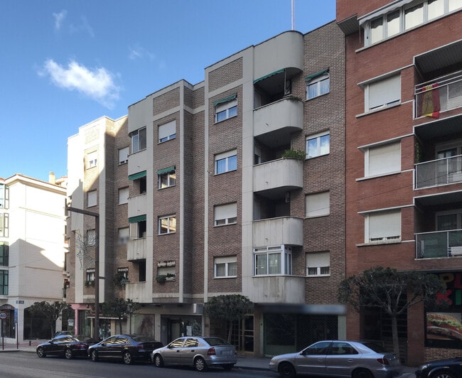 Más detalles de Edificio residencial​ en venta