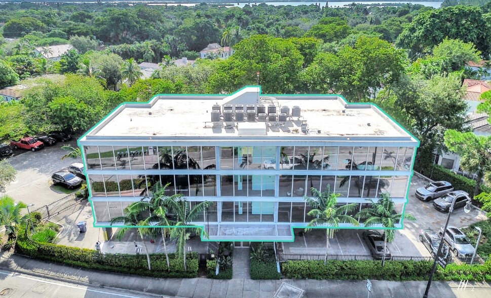 5555 Biscayne Blvd, Miami, FL en alquiler - Foto del edificio - Imagen 1 de 2