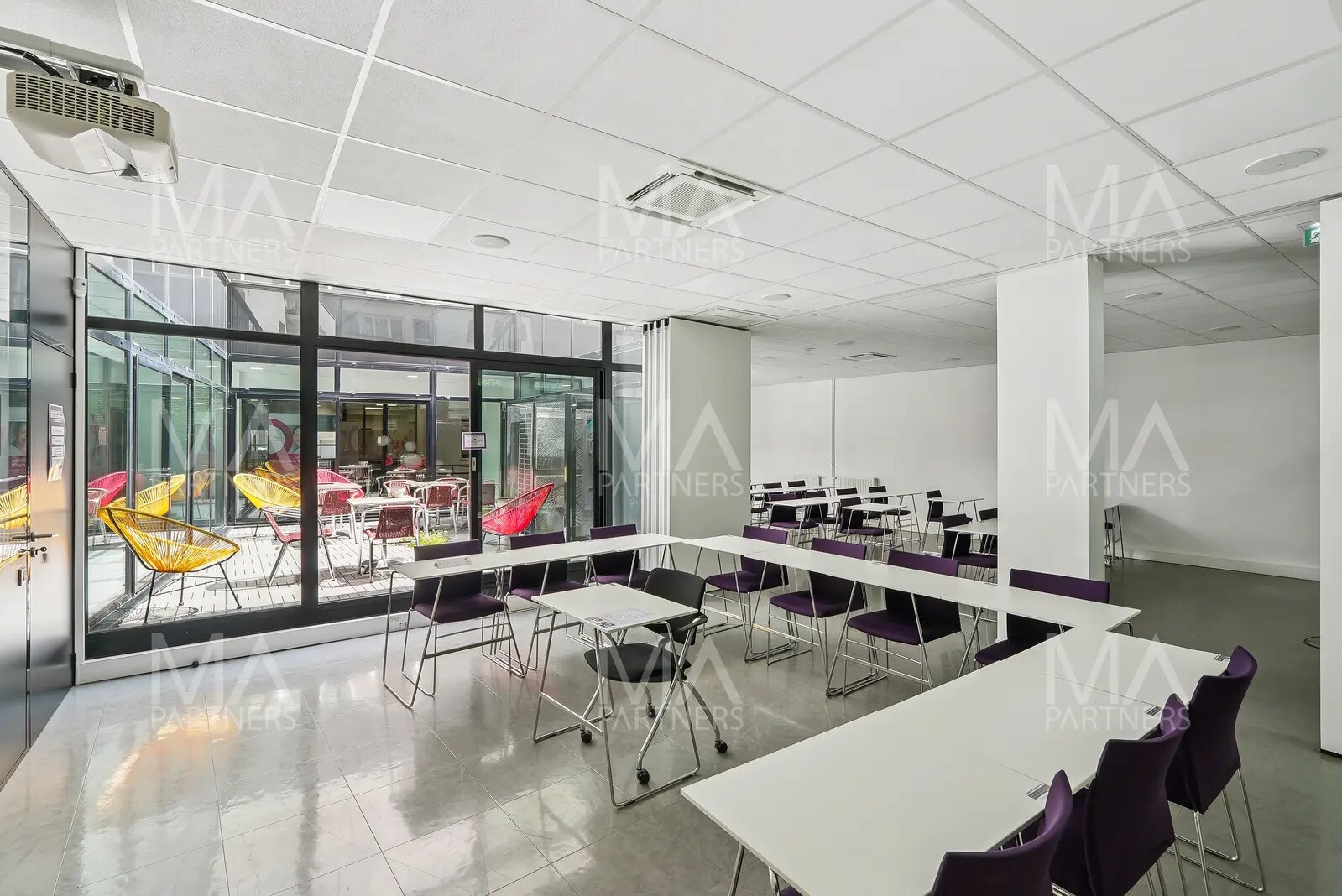 30 Rue Des Favorites, Paris en venta Foto del edificio- Imagen 1 de 9