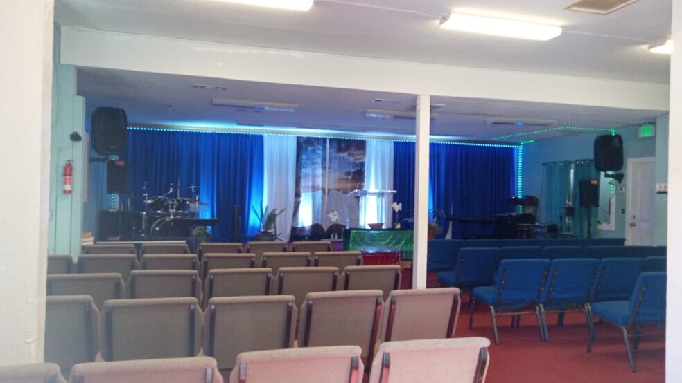 2845-2847 Ingalls St, San Francisco, CA en alquiler - Foto del edificio - Imagen 3 de 4