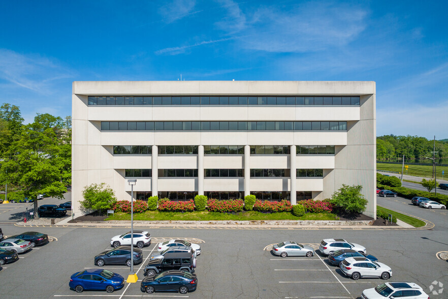 2001 Route 46, Parsippany, NJ en alquiler - Foto del edificio - Imagen 2 de 6