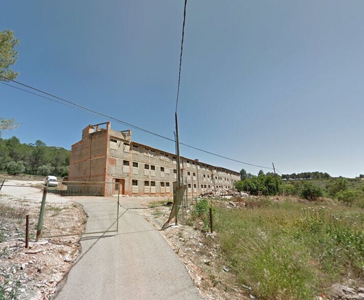 Nave en València en venta - Foto del edificio - Imagen 2 de 6