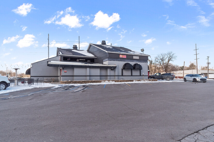 2440 W Jefferson Blvd, Fort Wayne, IN en venta - Foto del edificio - Imagen 2 de 6