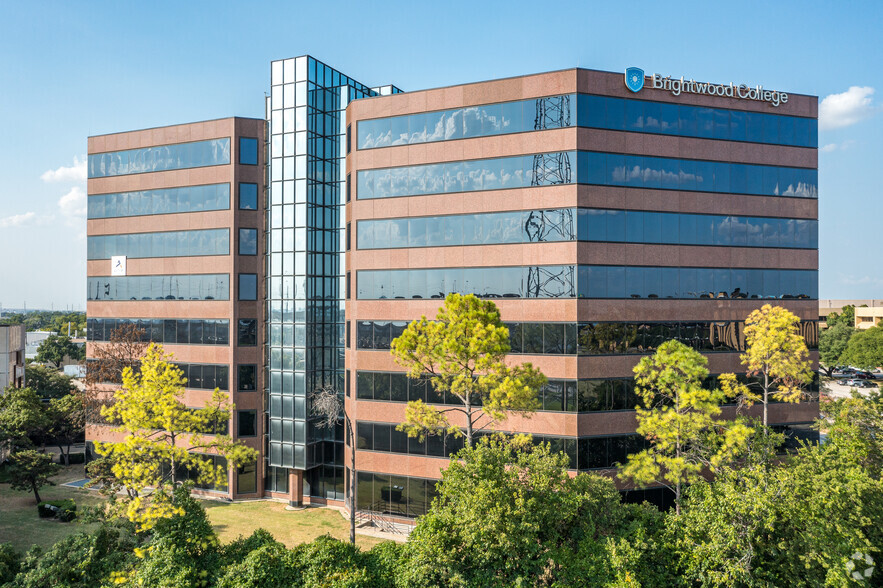 12005 Ford Rd, Dallas, TX en alquiler - Foto del edificio - Imagen 3 de 23