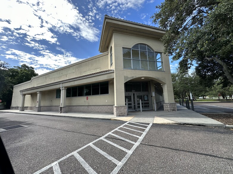 3917 N Nebraska Ave, Tampa, FL en alquiler - Foto del edificio - Imagen 1 de 17