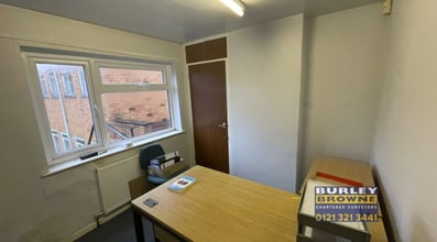 300-304 Aldridge Rd, Streetly en venta Foto del interior- Imagen 2 de 6