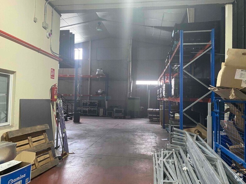 Nave en Torrejón de Ardoz, Madrid en venta - Foto del edificio - Imagen 2 de 12