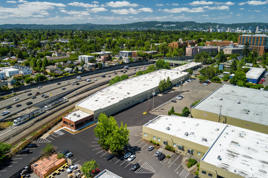 920 NE 58th St, Portland, OR en alquiler - Foto del edificio - Imagen 3 de 18