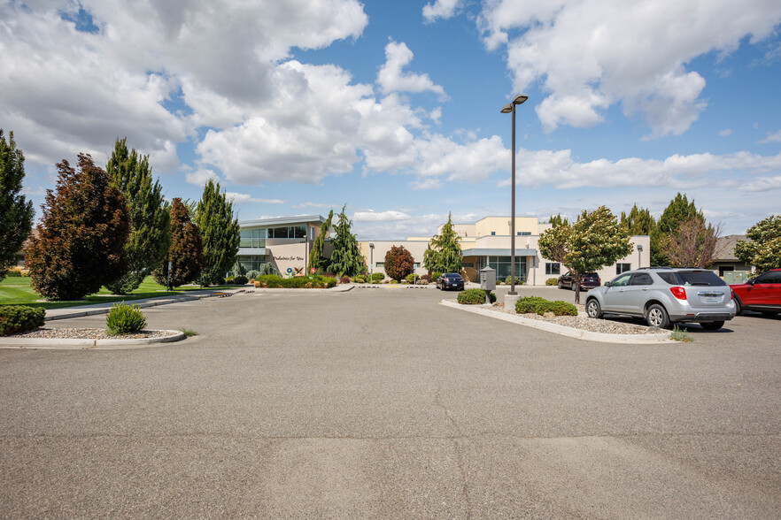 6802 W Rio Grande Ave, Kennewick, WA en alquiler - Foto del edificio - Imagen 2 de 7