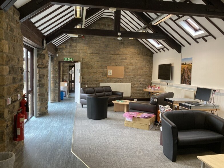 High St, Dronfield en venta - Foto del interior - Imagen 3 de 3