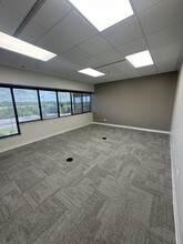 545 Mainstream Dr, Nashville, TN en alquiler Foto del interior- Imagen 2 de 7