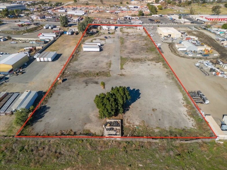 2550 Rubidoux Blvd, Riverside, CA en venta - Foto del edificio - Imagen 3 de 5