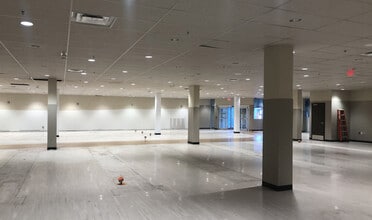 2251-2255 Wisconsin Ave NW, Washington, DC en alquiler Foto de la construcción- Imagen 2 de 5