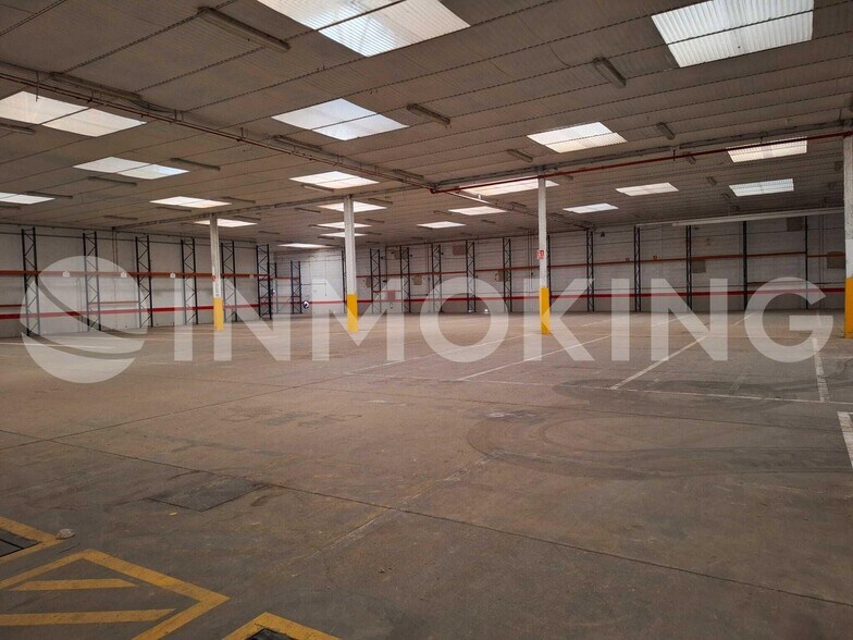 Nave en Paterna, Valencia en alquiler - Foto del interior - Imagen 3 de 12