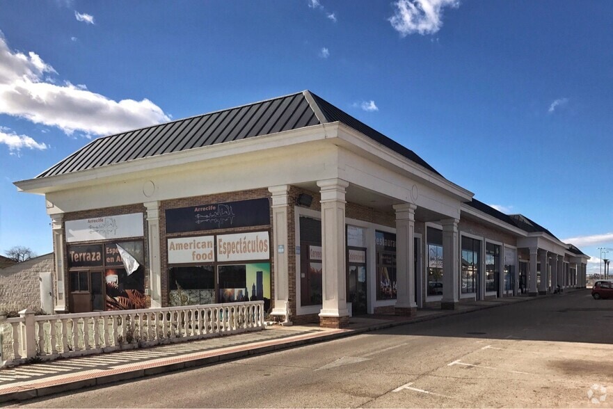 Avenida Intergolf, 5, Illescas, Toledo en venta - Foto del edificio - Imagen 1 de 1