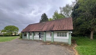 Más detalles de Rickman Hl, Coulsdon - Local en alquiler