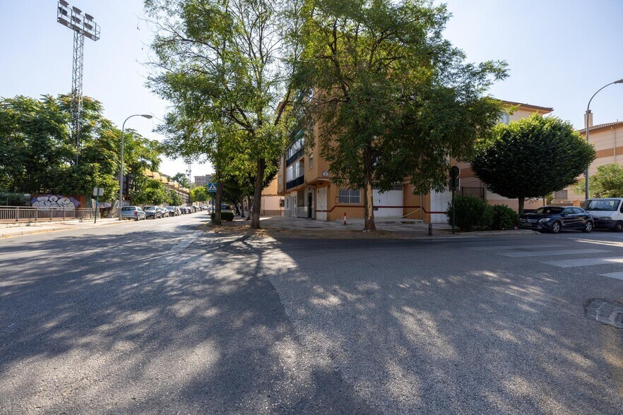 Calle San Federico, 1, Granada, Granada en venta - Foto del edificio - Imagen 3 de 23