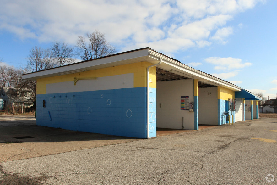 1809 Vorster Ave, Louisville, KY en alquiler - Foto del edificio - Imagen 3 de 15