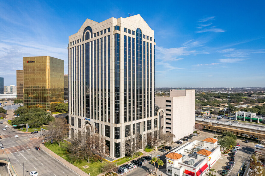 8080 N Central Expy, Dallas, TX en alquiler - Foto del edificio - Imagen 2 de 31