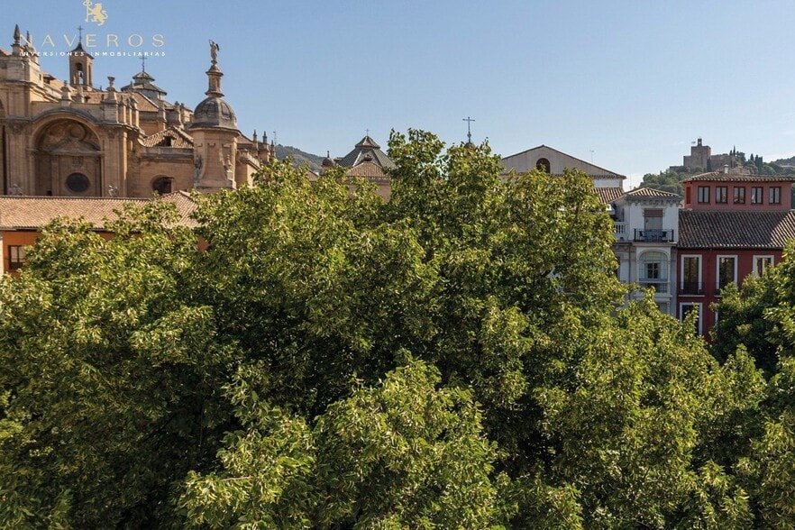 en Granada en venta - Foto del edificio - Imagen 3 de 49