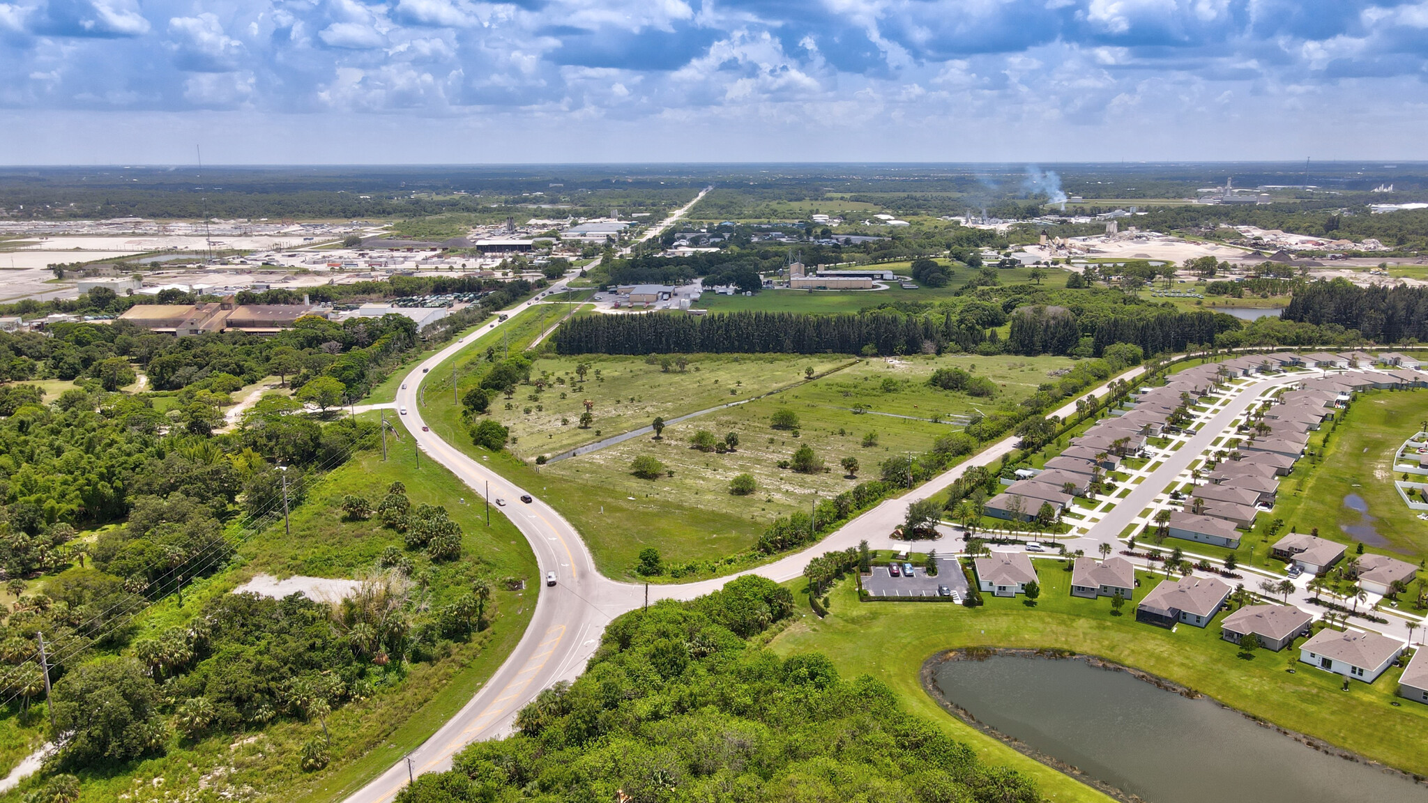 Selvitz Rd, Fort Pierce, FL en venta Foto del edificio- Imagen 1 de 13