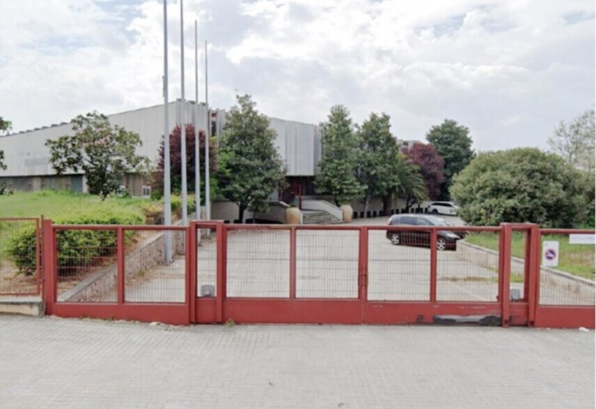 Oficina en Santa Perpètua de Mogoda, Barcelona en alquiler - Foto del edificio - Imagen 1 de 1