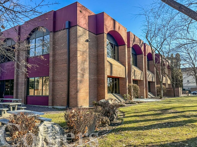 700 S Clearwater Ln, Boise, ID en alquiler - Foto del edificio - Imagen 1 de 14