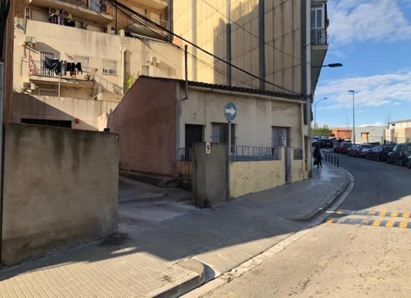 Terreno en Sant Vicenç dels Horts, Barcelona en venta - Foto del edificio - Imagen 2 de 5
