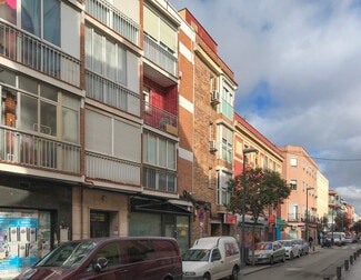 Más detalles de Avenida del Monte Igueldo, 80, Madrid - Edificio residencial​ en venta