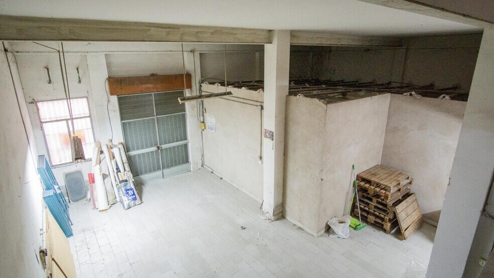 Local en Elda, Alicante en venta - Foto del interior - Imagen 3 de 7