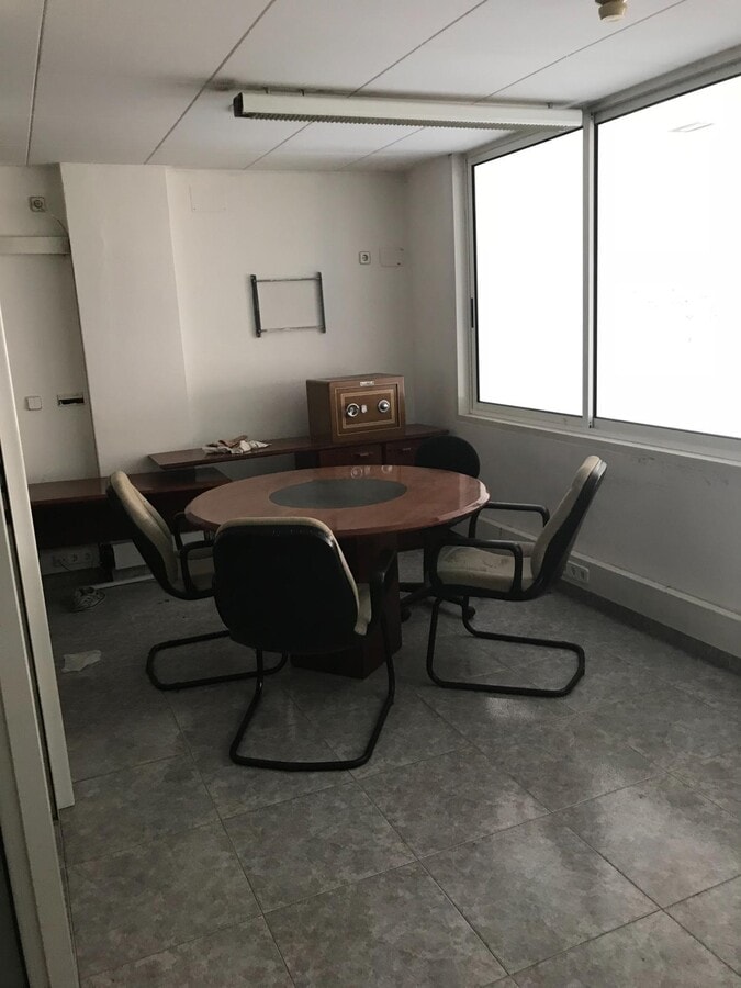 Figueres, GER 17600 - Unidad Pta. 1 -  - Foto del interior - Image 2 of 2